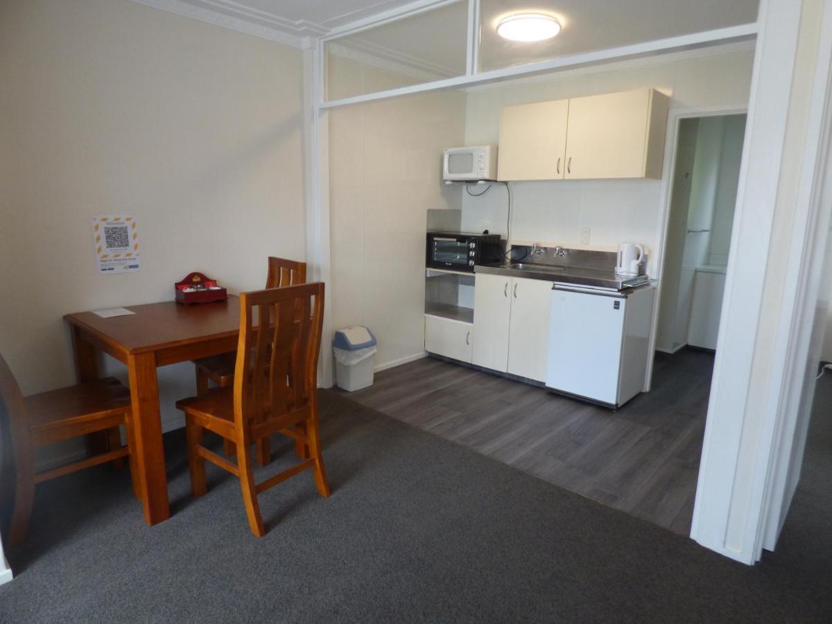 Sahara Motels Dunedin Exterior foto